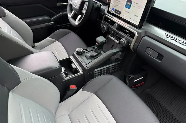 2026 Toyota Tacoma TRD Off Road - Photo 16