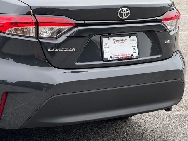 Used 2026  Toyota LE image 12