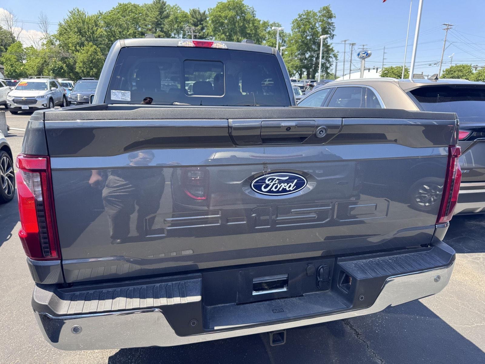 Used 2026 Carbonized Gray Metallic Ford XLT image 7