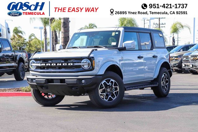 2026 Ford Bronco Outer Banks®