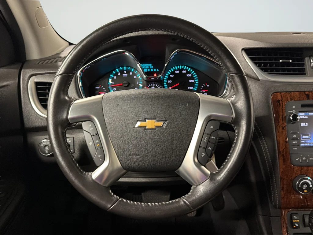 Used 2014 Blue Chevrolet LT image 33