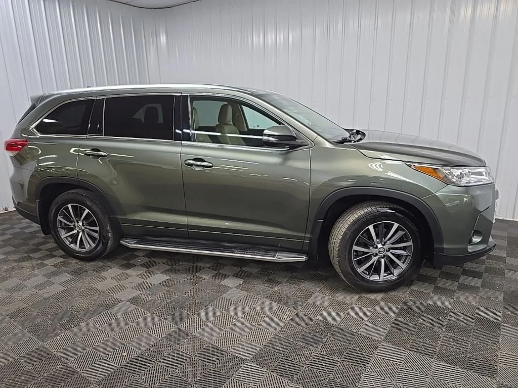 2017 Toyota Highlander