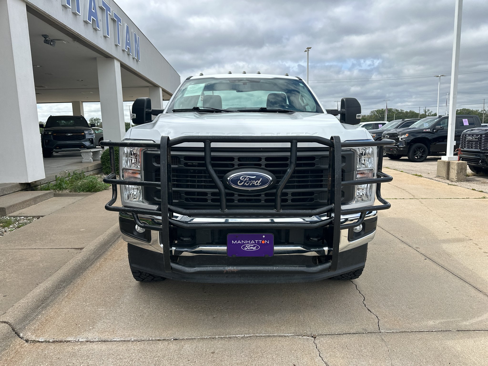 Used 2023 Oxford White Ford XL image 12