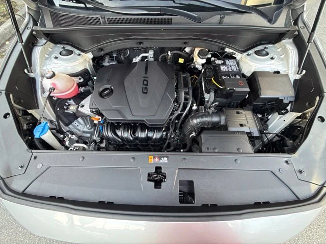 Used 2023 Shimmering Silver Pearl Hyundai SEL image 20