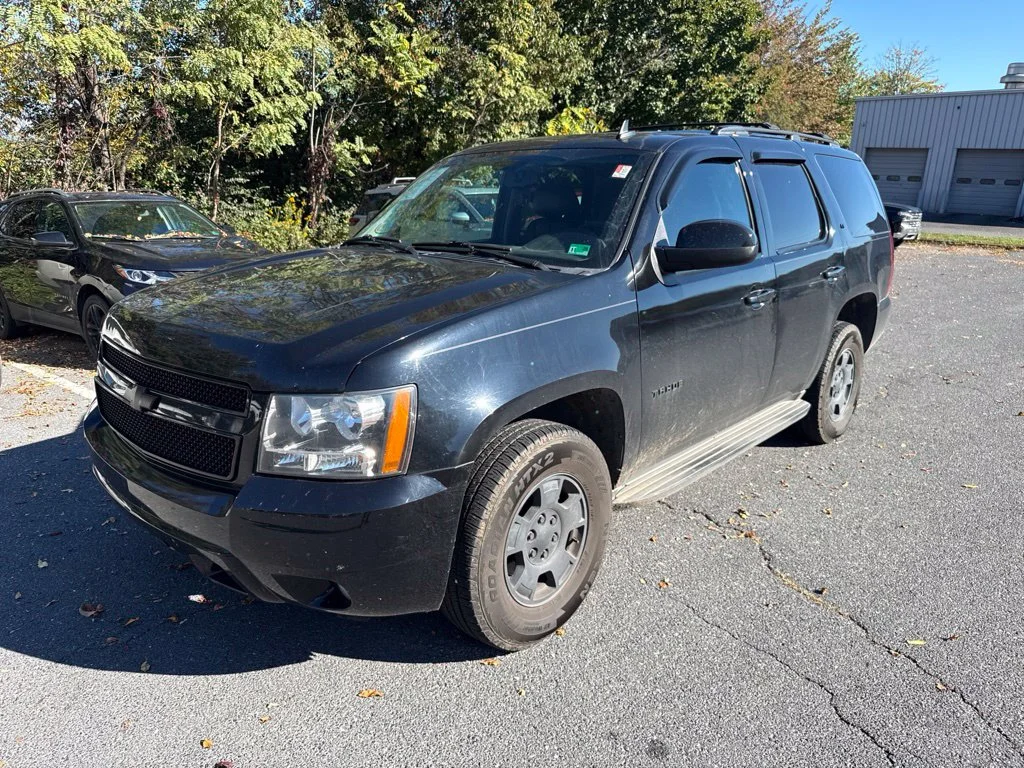 Used 2012 Chevrolet Tahoe LT with VIN 1GNSKBE09CR328662 for sale in Harrisonburg, VA