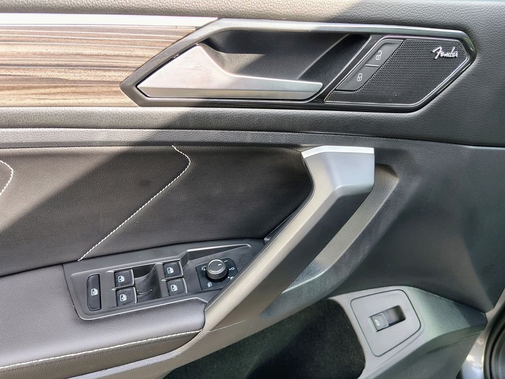 2024 Volkswagen Tiguan SEL R-LINE - Photo 14