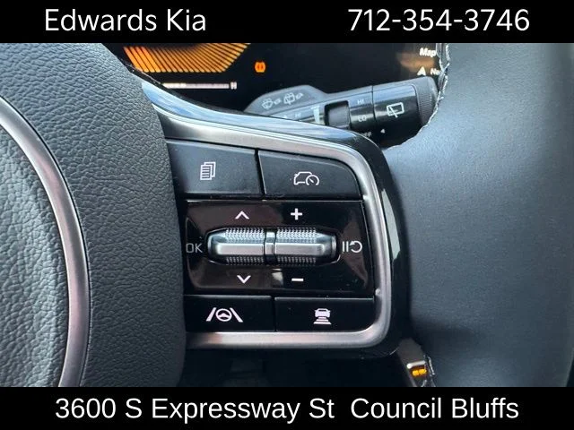2025 Kia Sorento S - Photo 24