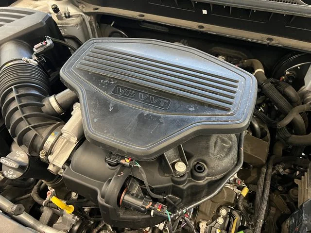 Used 2021 Silver Ice Metallic Chevrolet RS image 56