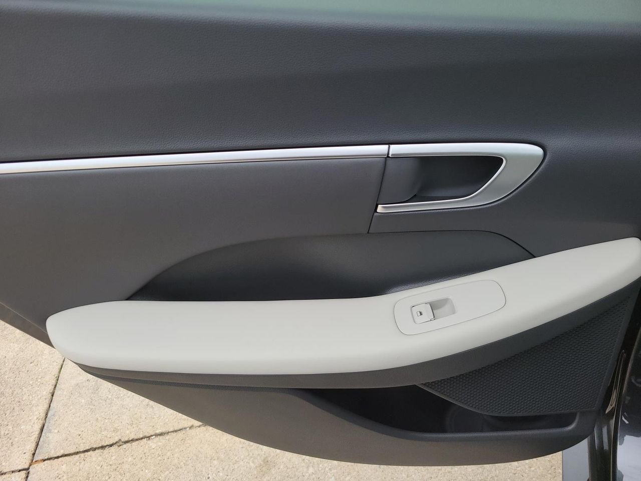 New 2026 Portofino Gray Hyundai SEL Sport image 8