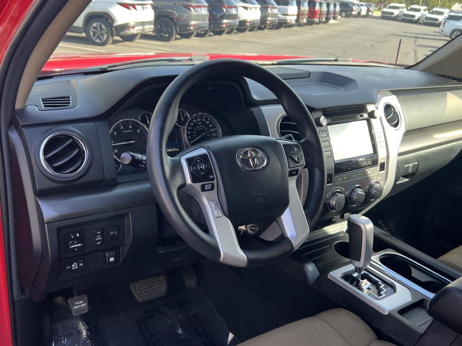 2014 Toyota Tundra SR5 - Photo 24