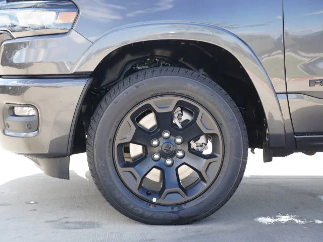 New 2027 Granite Crystal Metallic Clear-Coat Exterior Paint RAM Big Horn/Lone Star image 13