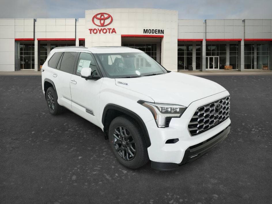 New 2026 Wind Chill Pearl Toyota Platinum image 18