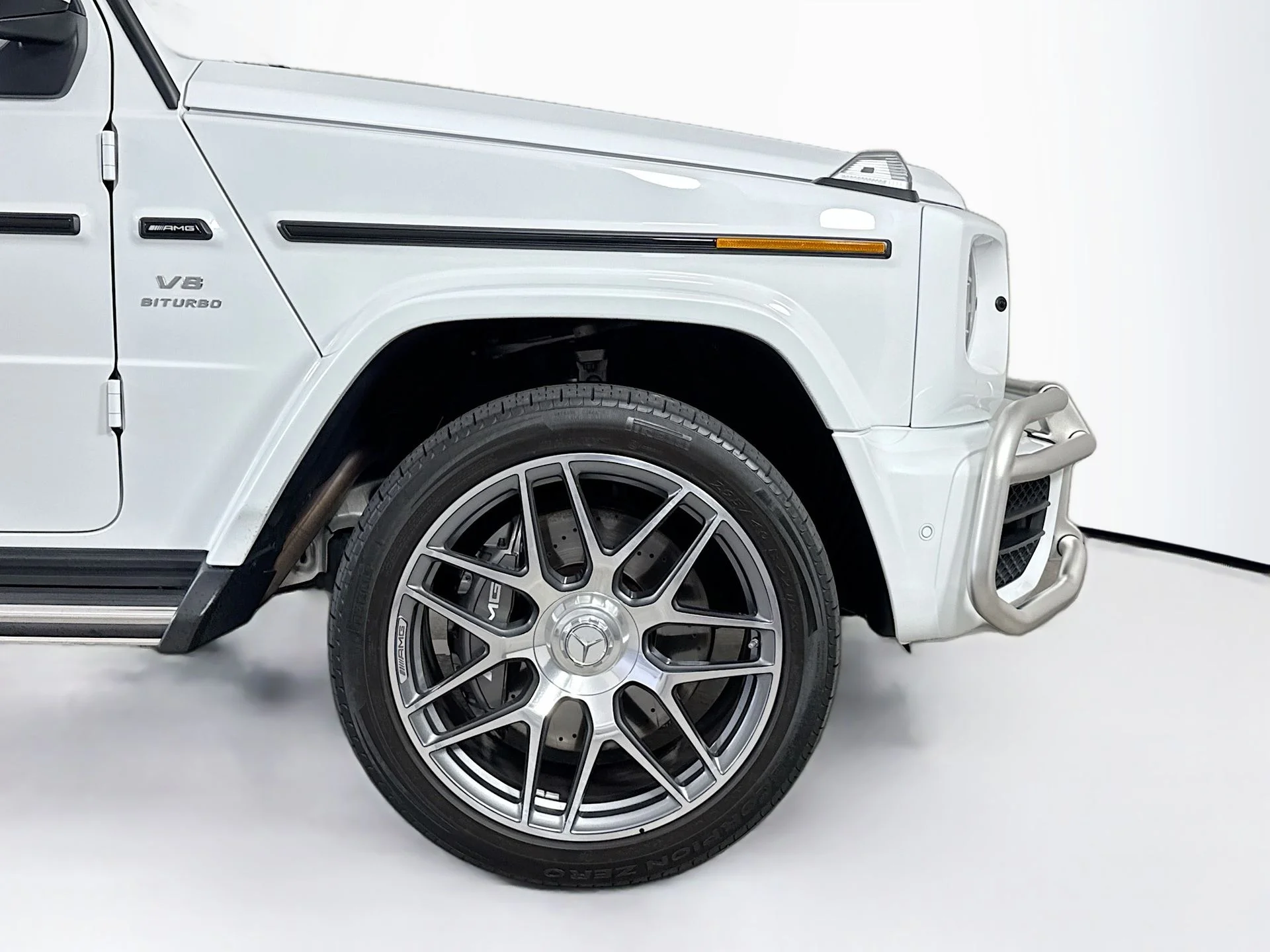 Used 2023 MANUFAKTUR Moonlight White Metallic Mercedes-Benz G 63 AMG® image 27