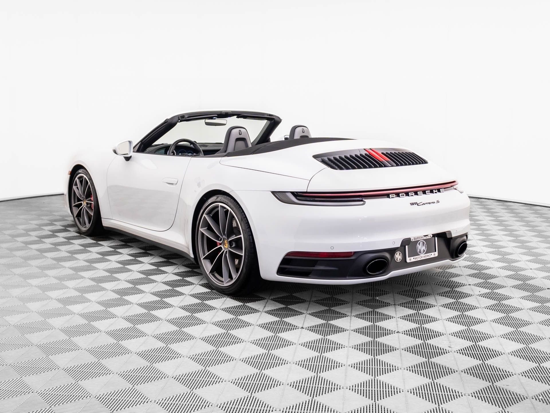 2020 Porsche 911 S photo 3