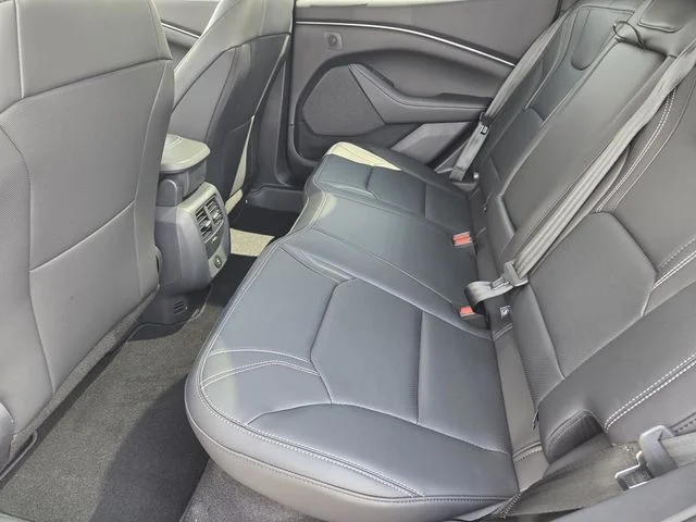 New 2026 Star White Metallic Tri-coat Ford Premium image 25