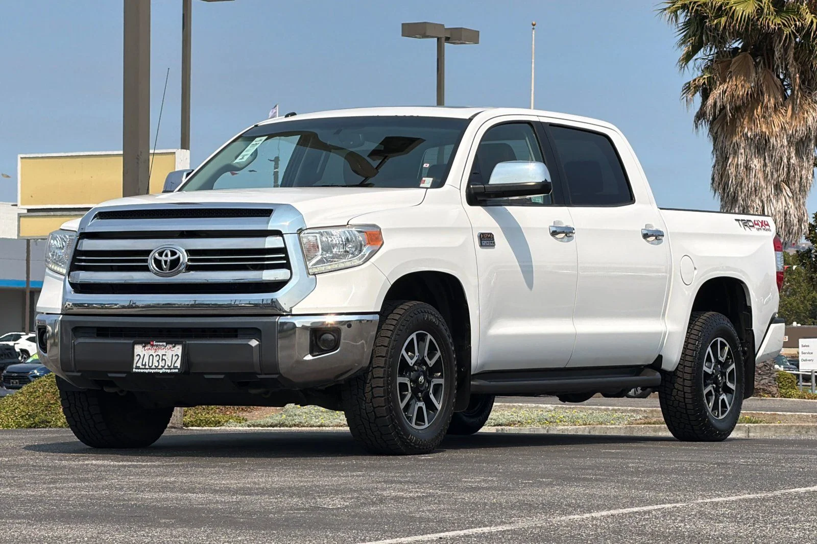 Used 2016 White Toyota 1794 image 9