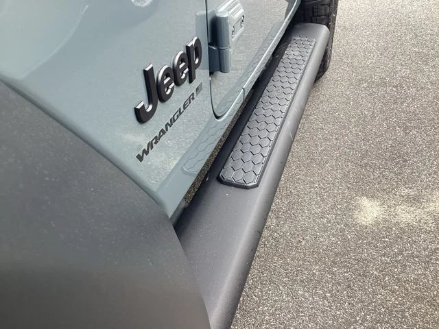 Used 2026 Anvil Clearcoat Jeep Sport S image 16