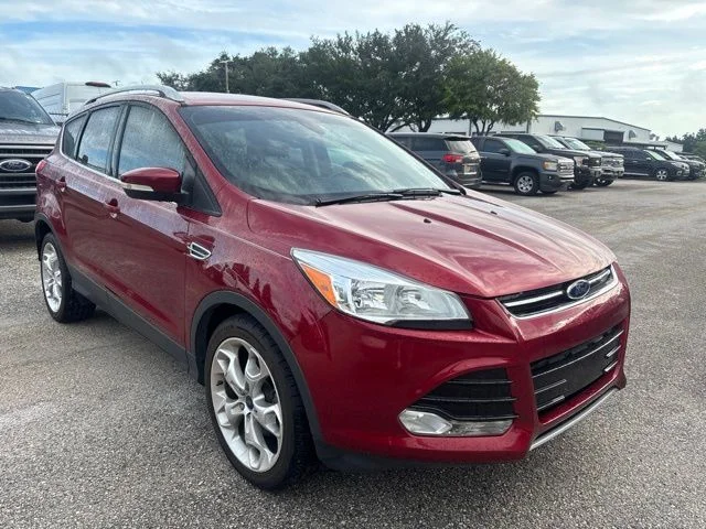 Used 2015 Red Ford Titanium image 3