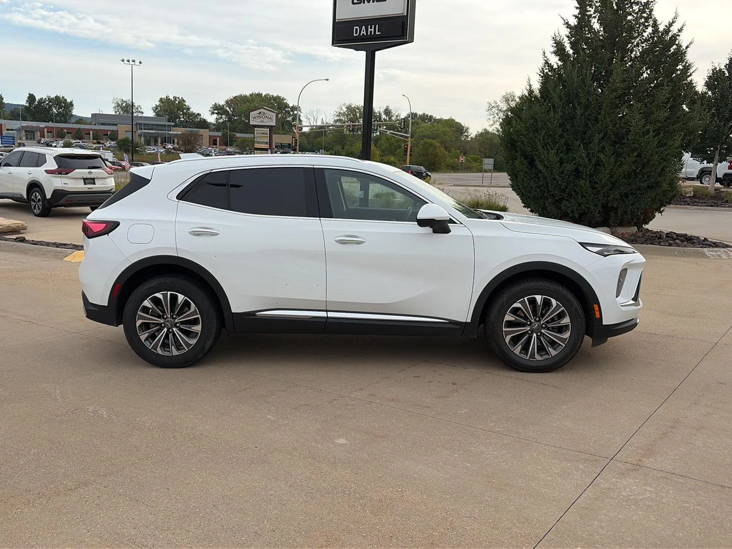 Used 2024 Buick Envision Preferred with VIN LRBFZME42RD063270 for sale in Winona, Minnesota