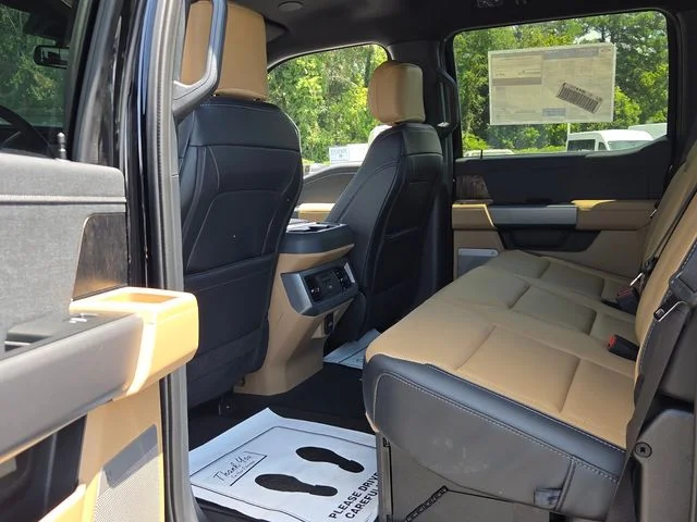 New 2026 Agate Black Metallic Ford F-250® Lariat® image 15