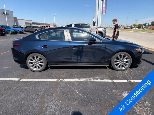 Used 2021 Deep Crystal Blue Mica Mazda Select image 4