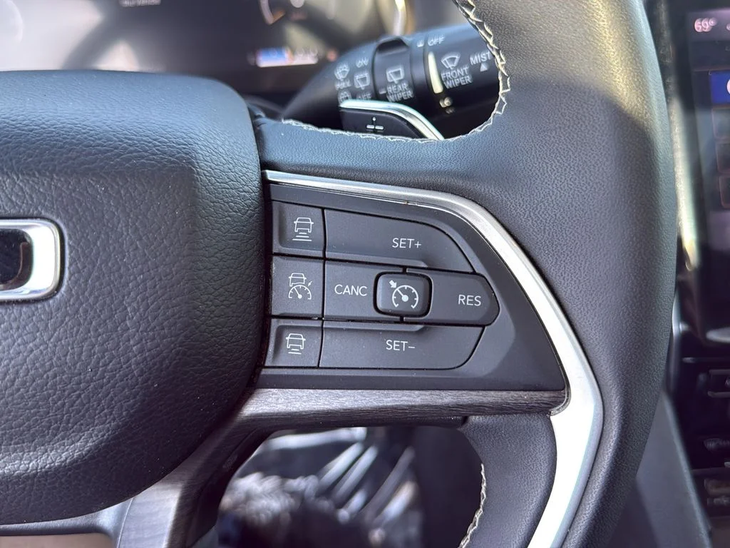 Certified Used 2024 Black Jeep Limited image 20