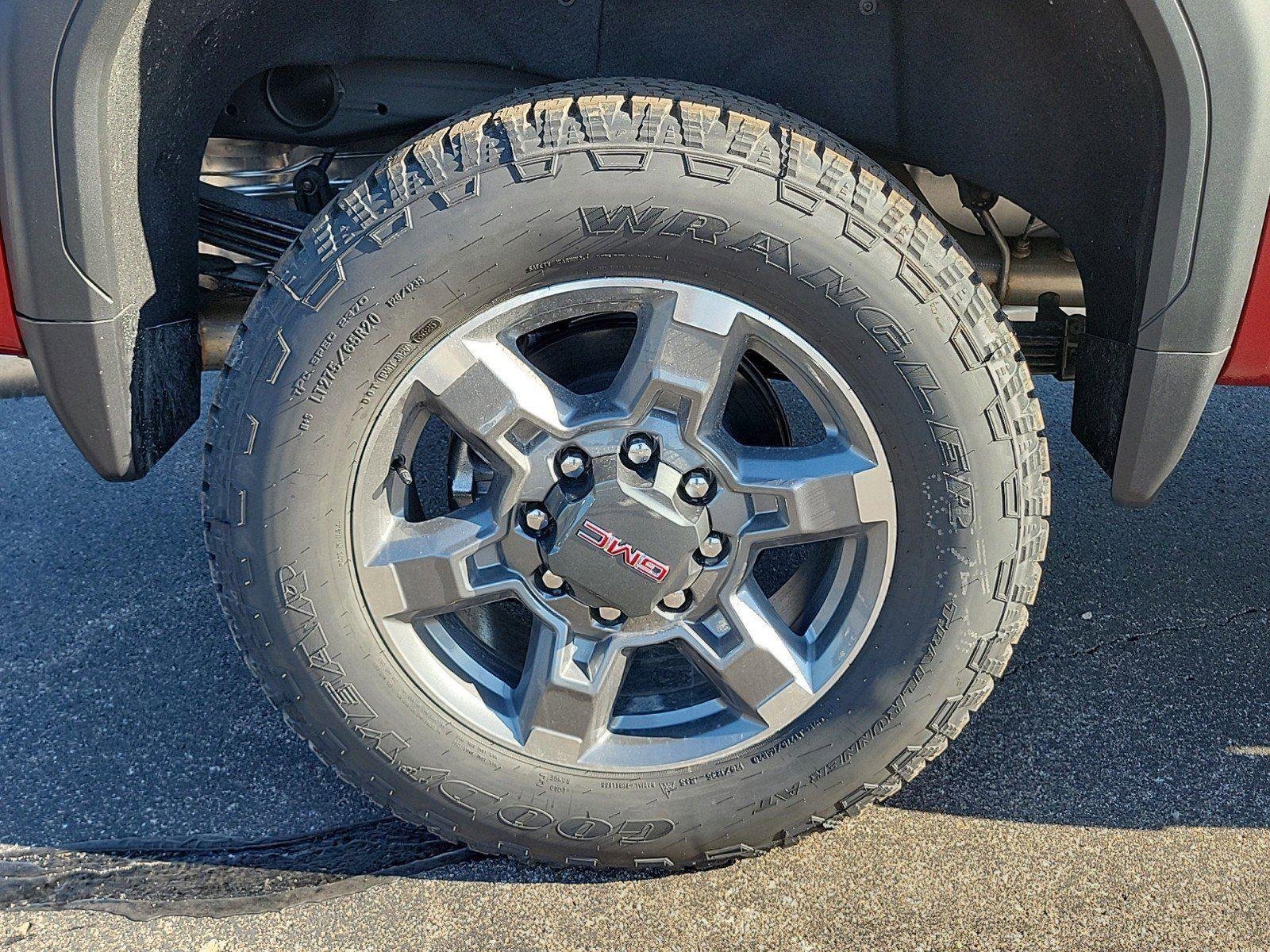 2026 GMC Sierra 2500HD SLT - Photo 6