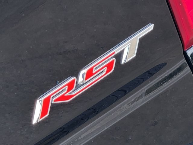 Used 2023 BLACK Chevrolet RST image 11