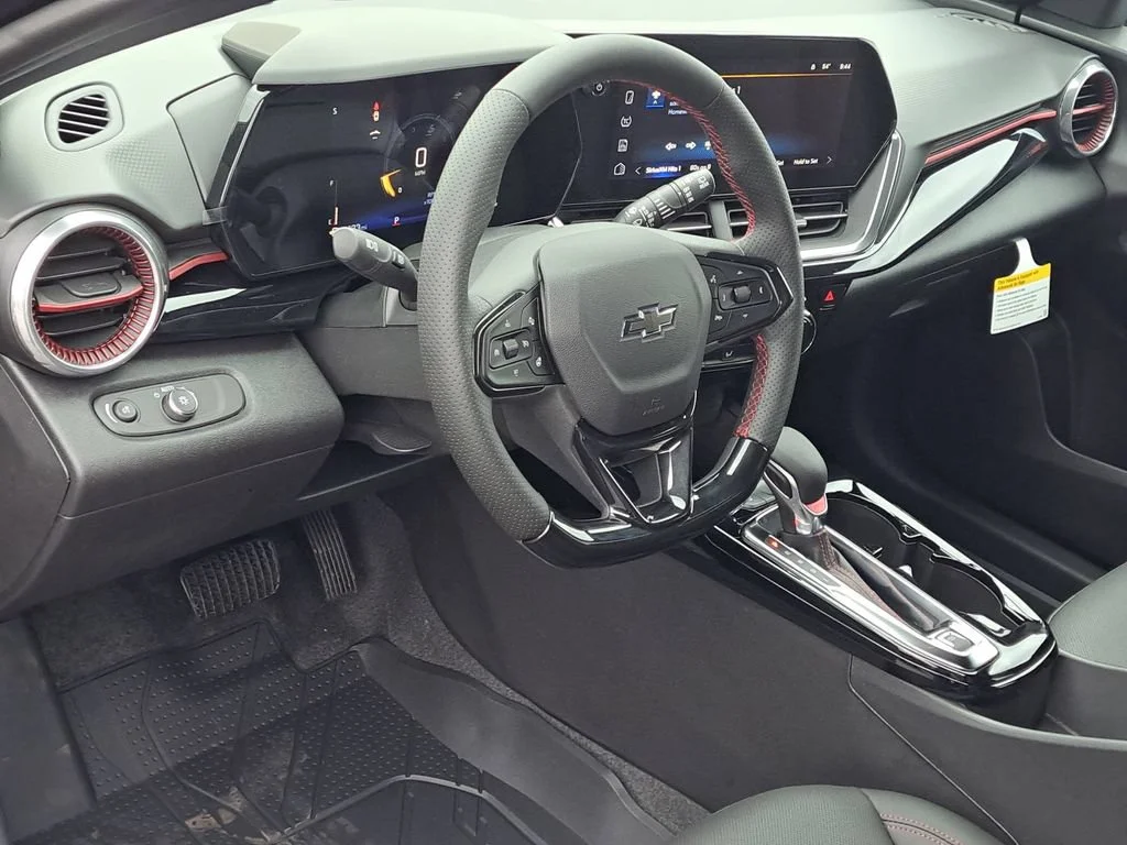 2026 Chevrolet Trax RS - Photo 7
