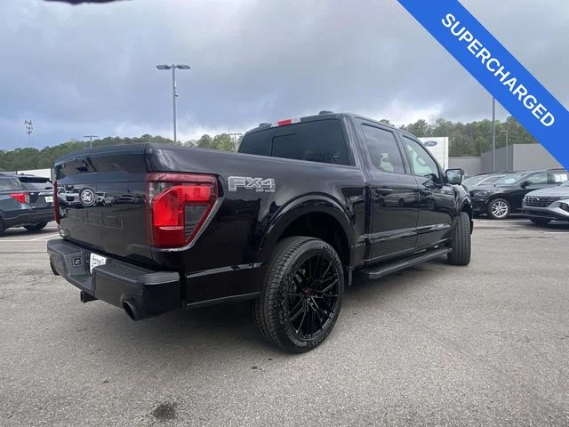 New 2025 Black Ford XLT image 3