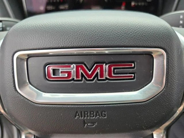 Used 2025 Summit White GMC Elevation image 32