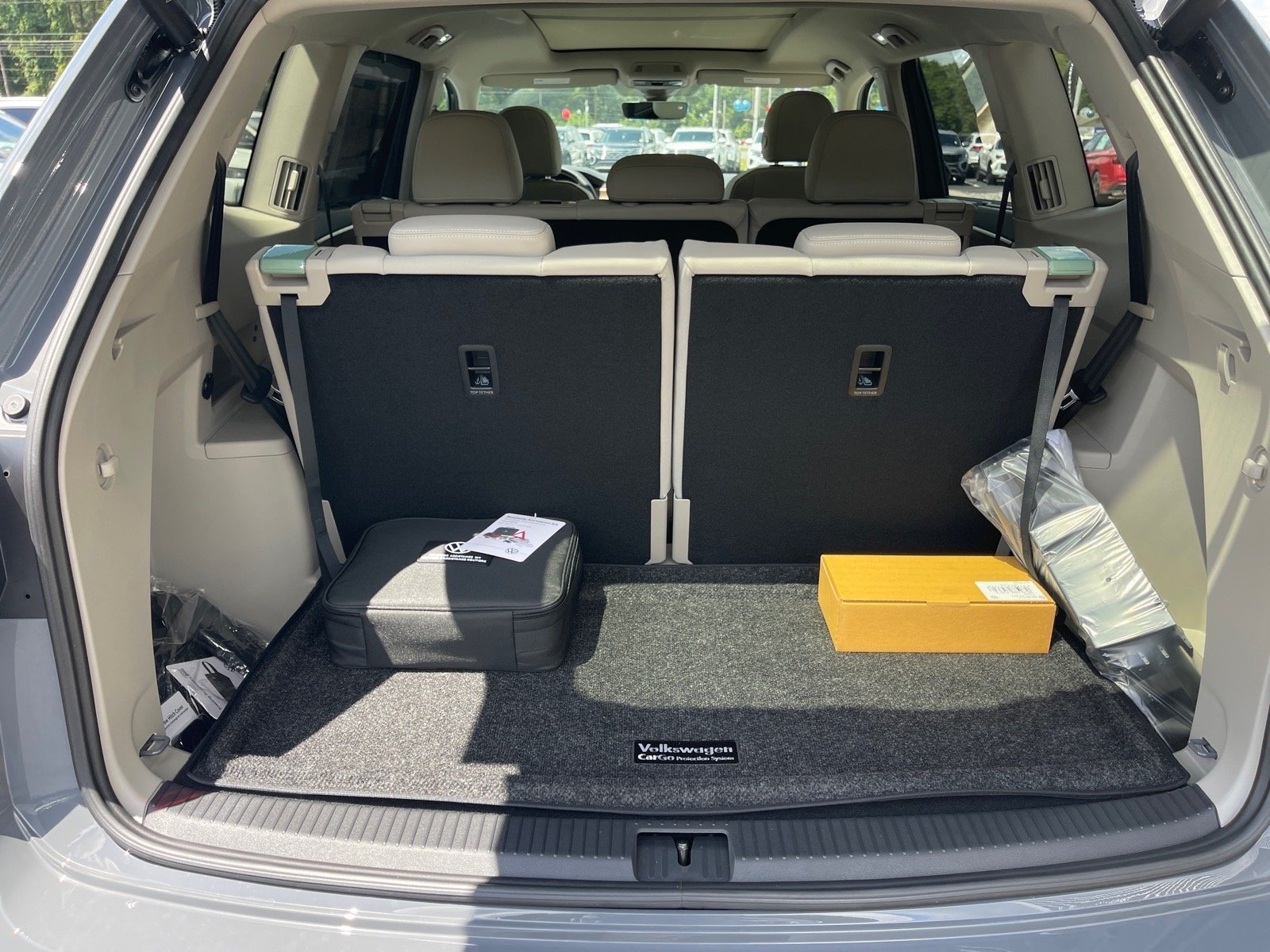New 2026 Pure Gray Volkswagen SE image 15