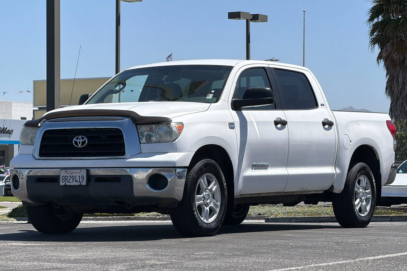 Used 2007 White Toyota SR5 image 9