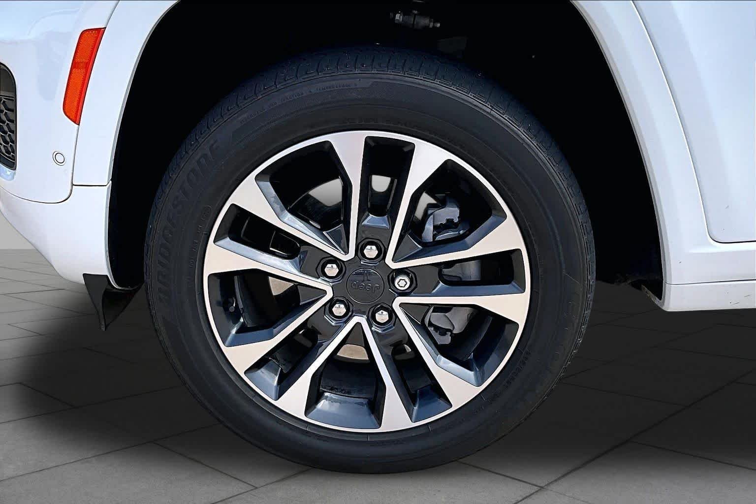 Used 2023 Bright White Clearcoat Jeep Overland image 11