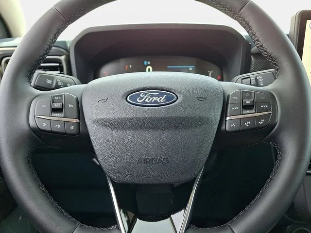New 2026 Orange Fury Metallic Tri-Coat Ford XLT image 11