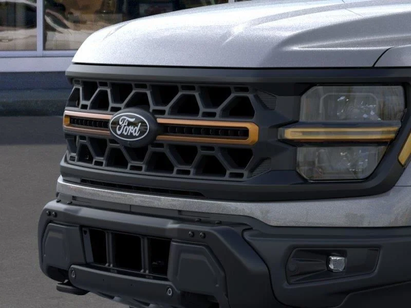 New 2026 Carbonized Gray Metallic Ford Tremor® image 17
