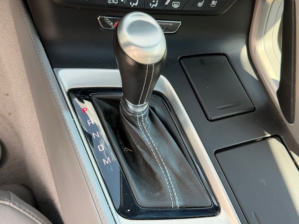 Used 2014 Black Chevrolet Base image 16