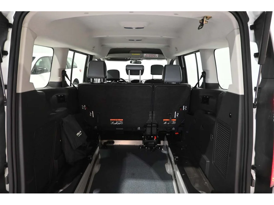 Used 2016 WHITE Ford XL Mobility Handicap Van image 21