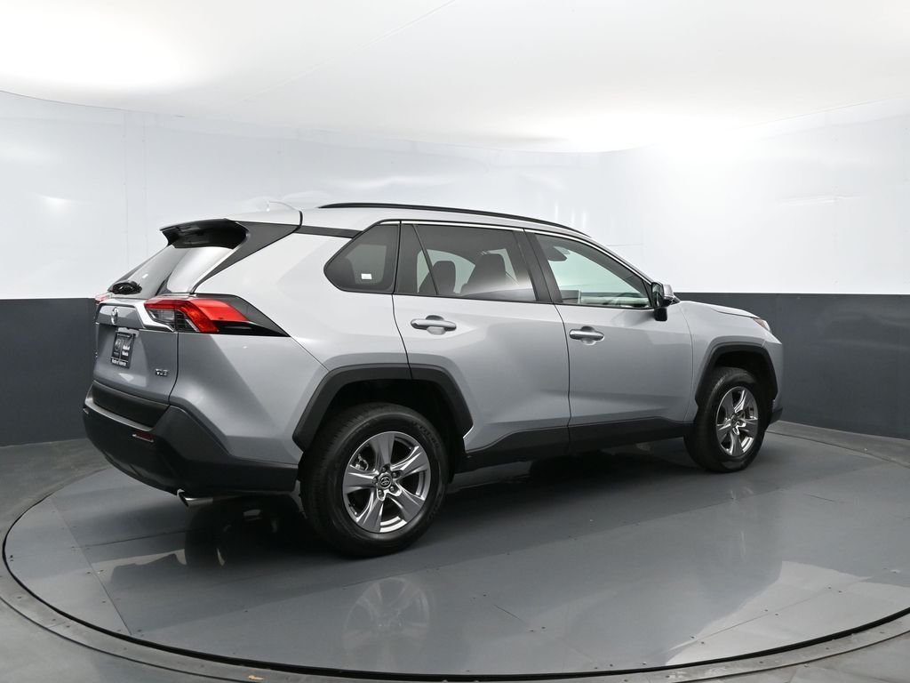 Used 2025 Silver Toyota XLE image 22