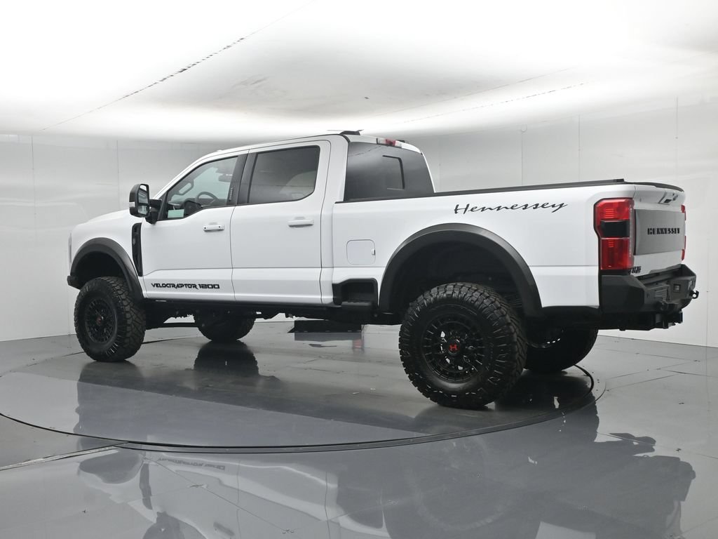 New 2026 Oxford White Ford Lariat image 8