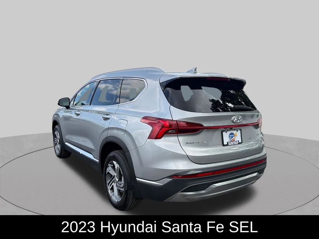 Used 2023 Shimmering Silver Pearl Hyundai SEL image 3