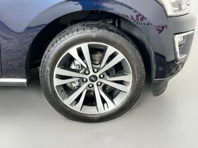 Used 2021 Blue Ford Limited image 41