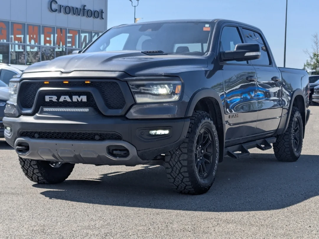 Certified Used 2022 Grey RAM Rebel - - 4X4 - 12 Nav Screen - Alpine Audio - Park Assist - Remote Start & More! image 3