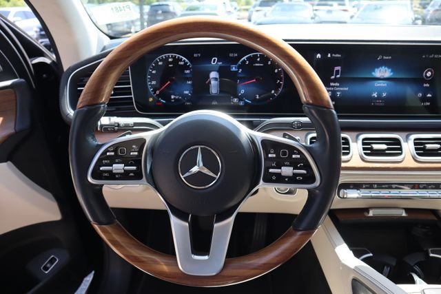 Used 2022 Obsidian Black Metallic Mercedes-Benz GLE 350 image 9