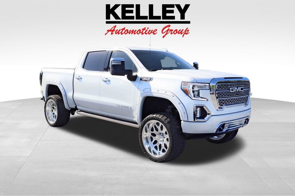 2021 GMC Sierra 4WD Crew Cab Short Box Denali's photo
