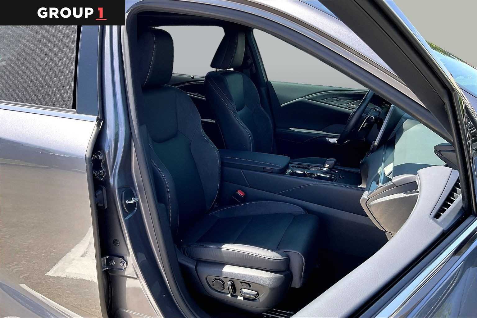 Certified Used 2023 NEBULA GRAY PEARL Lexus Luxury image 8