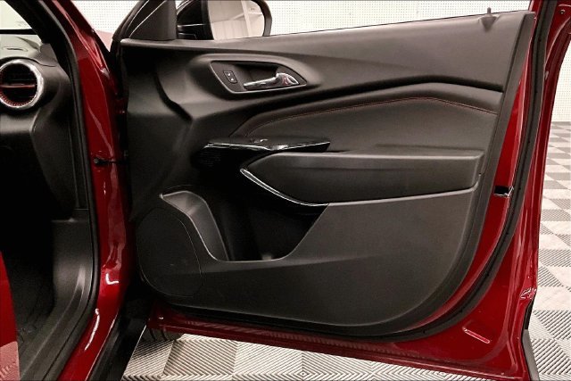 Used 2025 Crimson Metallic Chevrolet 2RS image 22