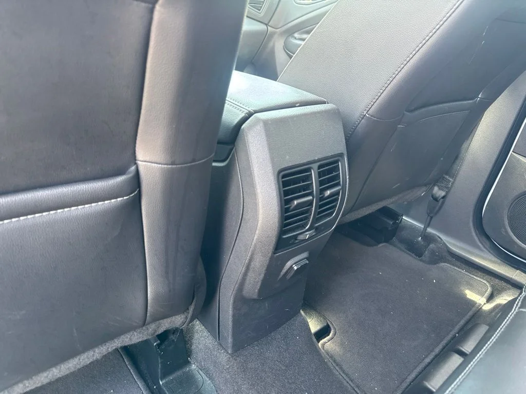 Certified Used 2019 White Ford SE image 25