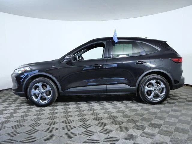 Certified Used 2025 Black Ford ST-Line image 4