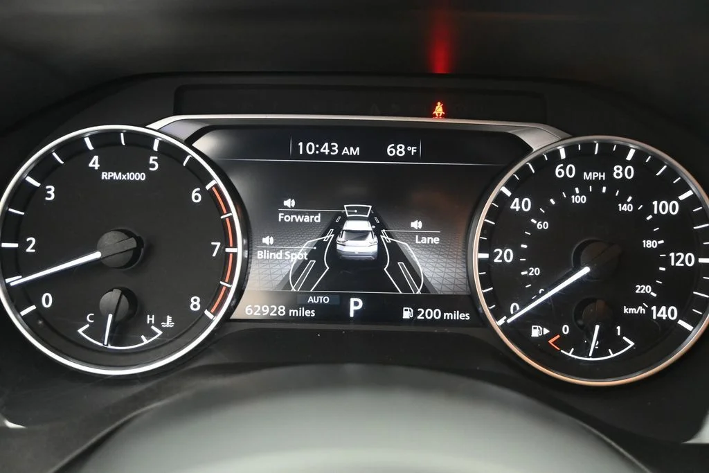 Used 2023 Black Nissan S image 19